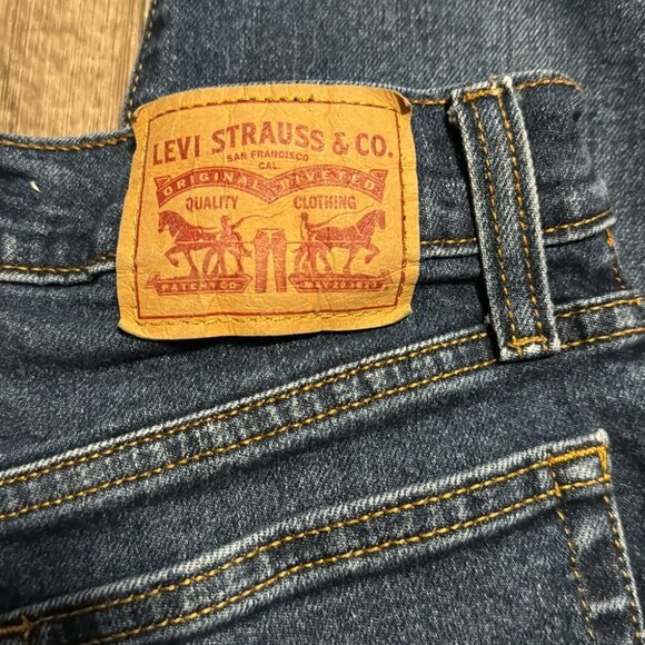 Levi's  WEDGIE STRAIGHT jeans-size 26 - Picture 2 of 12